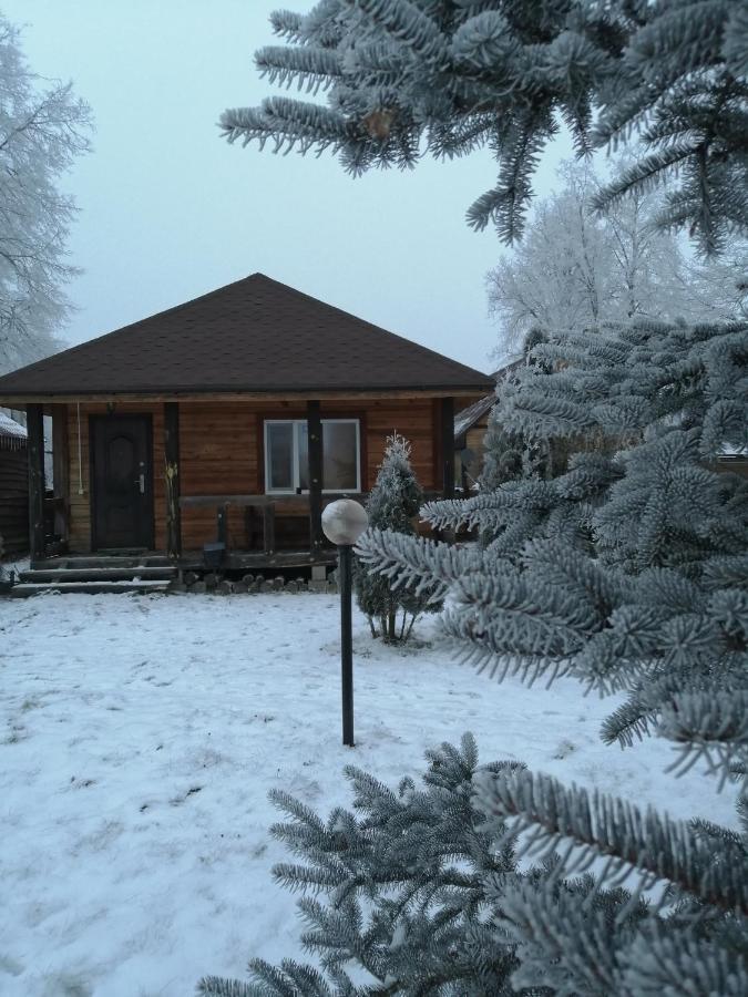 Usadba Kupalinka Hotel Ostrovo Exterior photo